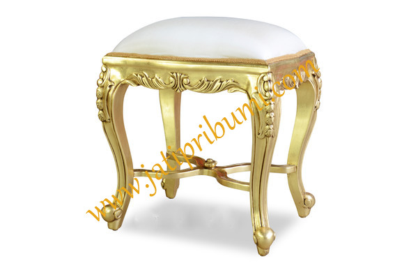 Fabulous and Baroque Furniture